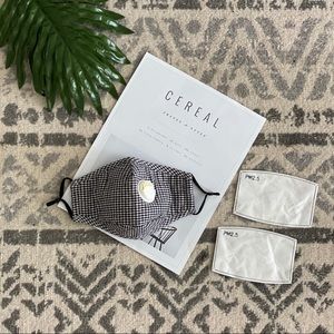 COPY - Black and White Houndstooth Cloth Face Mas…